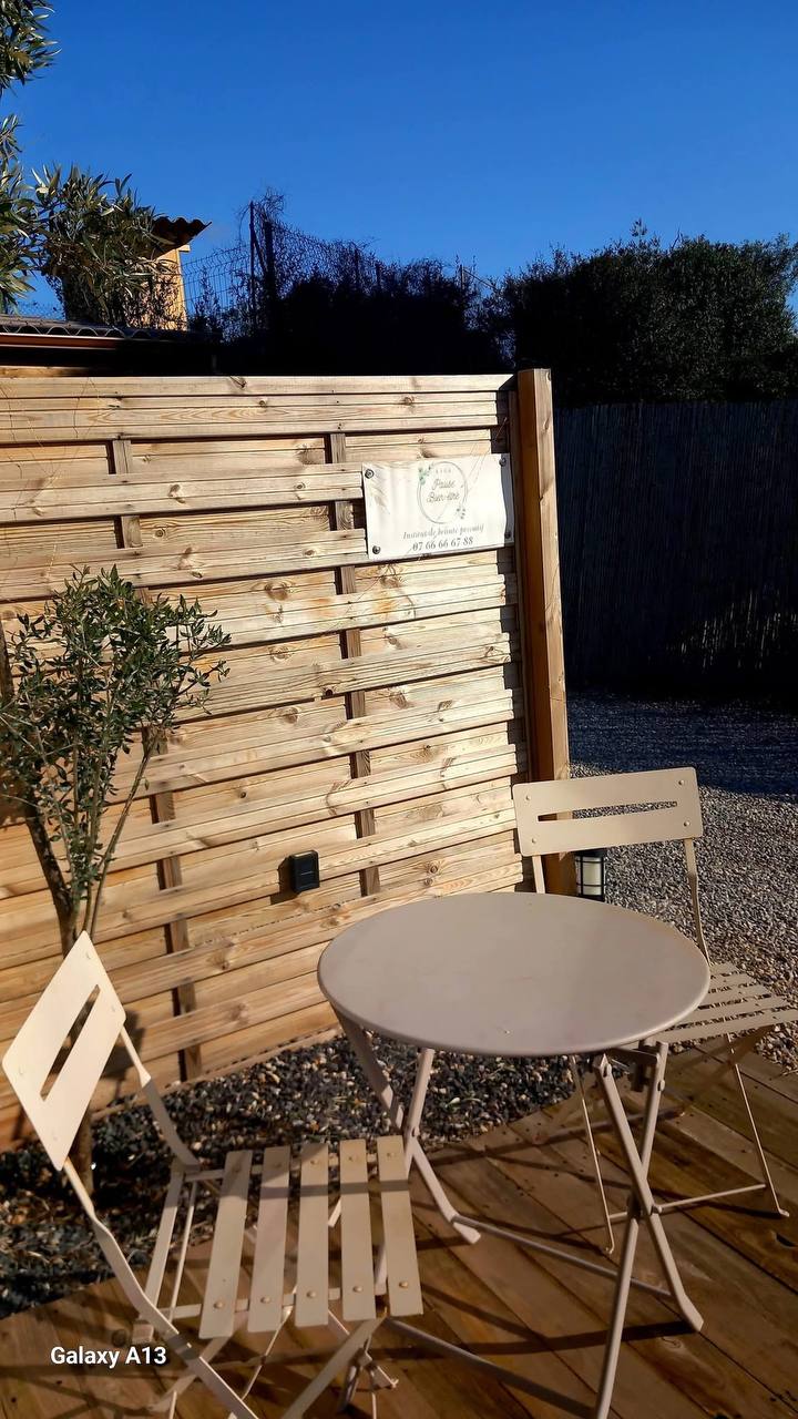 Terrasse ensoleillée